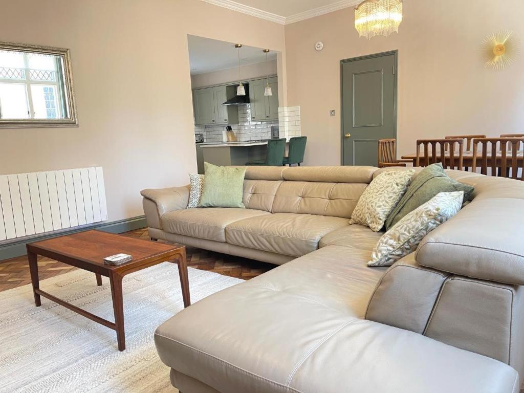 Cathedral View Apartment, Flat 4 Bury St. Edmunds Extérieur photo